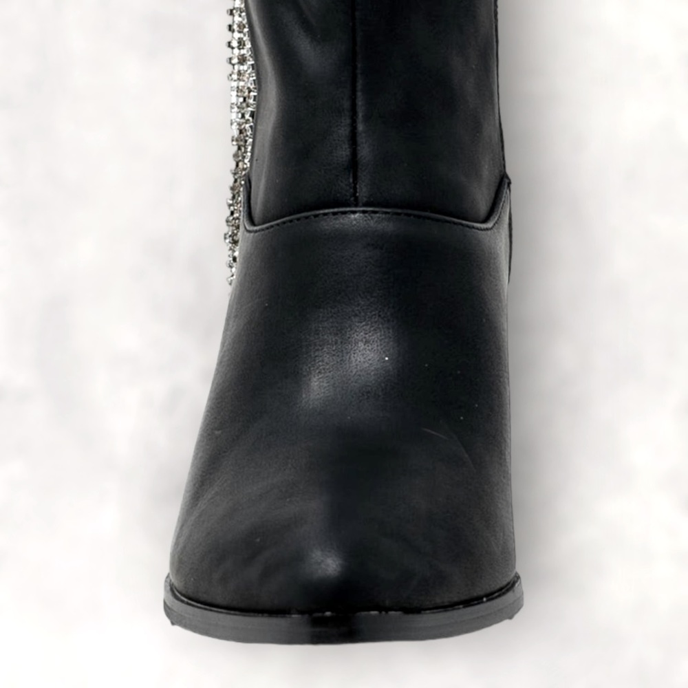 *NIB* CHASE AND CHLOE Justine Side
RhinestoneTassel Western Boot - Size 7 - Picture 3 of 6